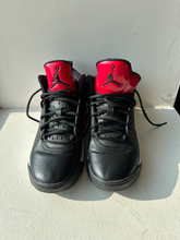 Load image into Gallery viewer, Jordan Mens Athletic Shoes Mens 8.5
