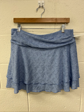 Load image into Gallery viewer, Madden Girl Short Skirt Size Extra Large
