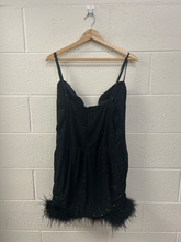 Load image into Gallery viewer, Fashion Nova Dress Size 3XL
