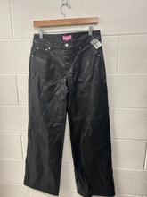 Load image into Gallery viewer, Edikted Pants Size Small
