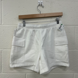 Aritzia Shorts Size Small