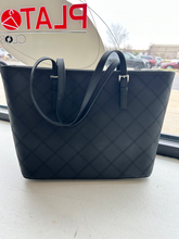 Load image into Gallery viewer, Michael Kors Purse
