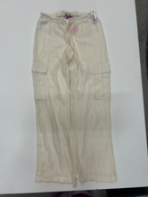 Load image into Gallery viewer, Edikted Pants Size 3/4 (27)
