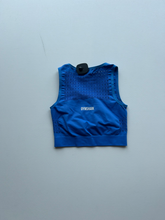 Load image into Gallery viewer, Gym Shark Athletic Top Size Small
