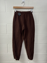Load image into Gallery viewer, Lululemon Athletic Pants Extra Extra Small
