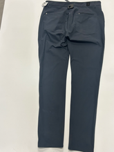 Load image into Gallery viewer, Vuori Pants Size 34
