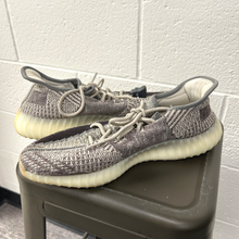 Load image into Gallery viewer, Adidas Yeezy Mens Athletic Shoes Mens 11
