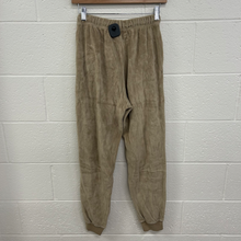 Load image into Gallery viewer, Fear Of God Essentials Pants Size Small
