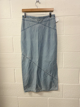 Load image into Gallery viewer, Free People Long Skirt Size Large
