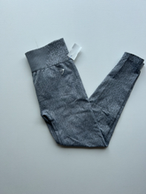 Load image into Gallery viewer, Gym Shark Athletic Pants Size Medium
