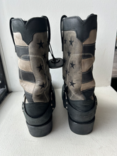 Load image into Gallery viewer, Durango Boots Mens 10
