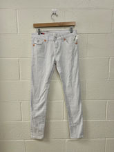 Load image into Gallery viewer, True Religion Pants Size 9/10 (30)
