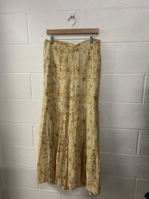 Load image into Gallery viewer, Free People Pants Size Medium
