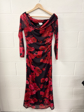 Load image into Gallery viewer, Merokeety Maxi Dress Size Medium
