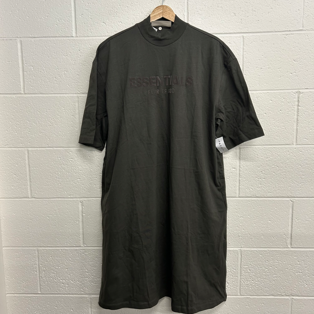 Fear Of God Essentials Dress Size Small