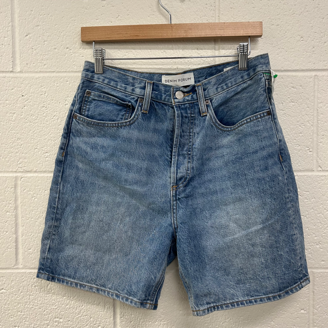 Denim Forum Shorts Size 9/10