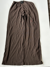 Load image into Gallery viewer, Brandy Melville Pants Size Small
