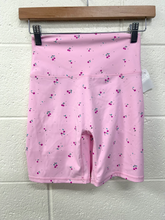 Load image into Gallery viewer, Athletic Shorts Size Medium
