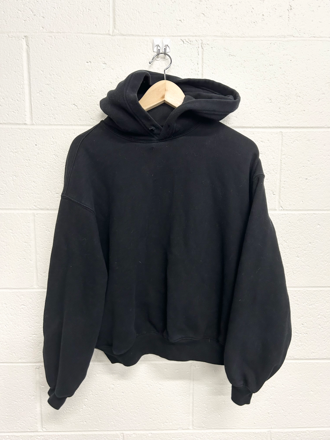 Aritzia Sweatshirt Extra Extra Small