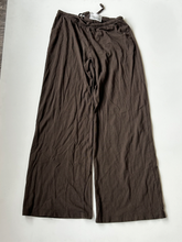 Load image into Gallery viewer, Brandy Melville Pants Size Small
