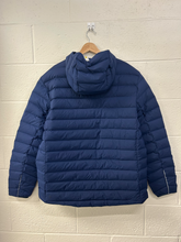 Load image into Gallery viewer, Lulu Lemon Heavy Outerwear Size XXL
