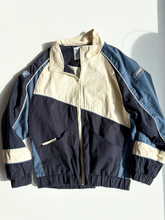 Load image into Gallery viewer, Outerwear Size Small
