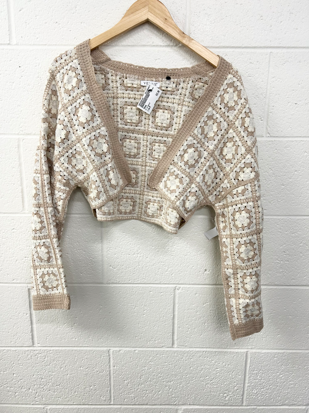 Venus Sweater Size Medium