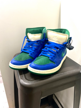 Load image into Gallery viewer, Air Jordan Mens Athletic Shoes Mens 8.5
