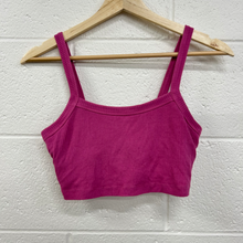 Load image into Gallery viewer, Alo Tank Top Size Small
