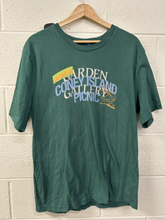 Load image into Gallery viewer, T-shirt Size Large

