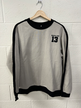 Load image into Gallery viewer, White Fox Sweatshirt Size Medium
