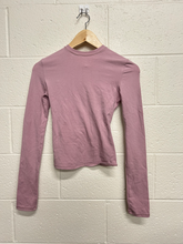 Load image into Gallery viewer, Skims Long Sleeve Top Size Small
