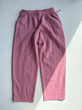 Load image into Gallery viewer, Aritzia Pants Size 1 (25)
