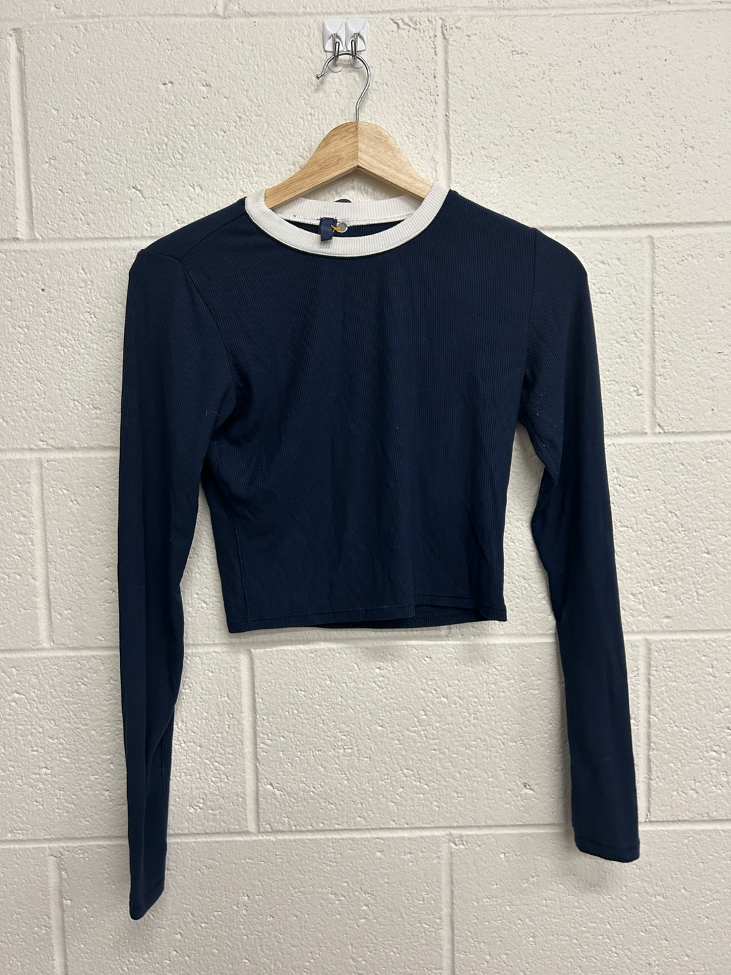 Skims Long Sleeve Top Size Medium