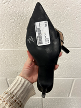 Load image into Gallery viewer, Dress Shoes Womens 7
