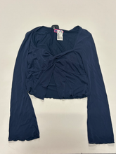 Load image into Gallery viewer, Edikted Long Sleeve Top Size Extra Large
