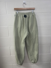 Load image into Gallery viewer, Pants Size Medium
