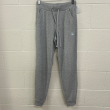 Load image into Gallery viewer, Alo Pants Size Extra Small

