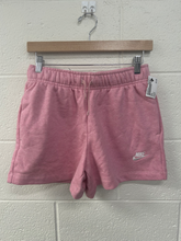 Load image into Gallery viewer, Nike Athletic Shorts Size Medium
