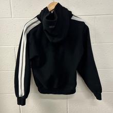 Load image into Gallery viewer, Aritzia Sweatshirt Size Small
