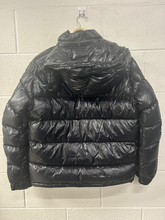 Load image into Gallery viewer, Heavy Outerwear Size Small
