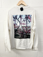 Load image into Gallery viewer, Fear Of God Essentials Sweatshirt Size Small

