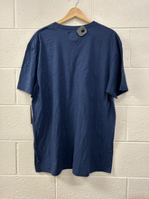 Load image into Gallery viewer, T-shirt Size Extra Large
