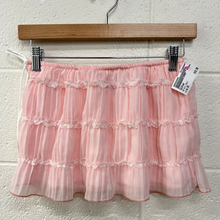 Load image into Gallery viewer, Edikted Short Skirt Size Extra Small
