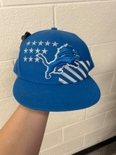 Load image into Gallery viewer, Hat
