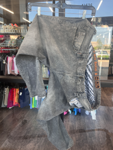 Load image into Gallery viewer, Rock Revival Pants Size 42
