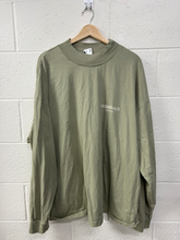 Load image into Gallery viewer, Essentials Long Sleeve Top Size Extra Large
