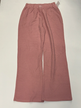 Load image into Gallery viewer, Comfrt Pants Size Large
