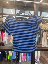 Load image into Gallery viewer, Edikted Short Sleeve Top Size Medium
