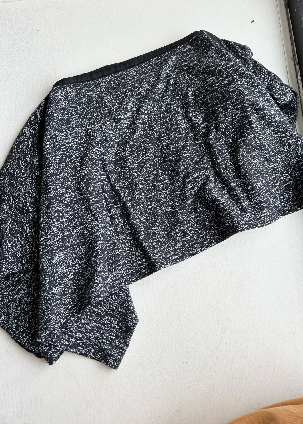 Lululemon Bags Scarf